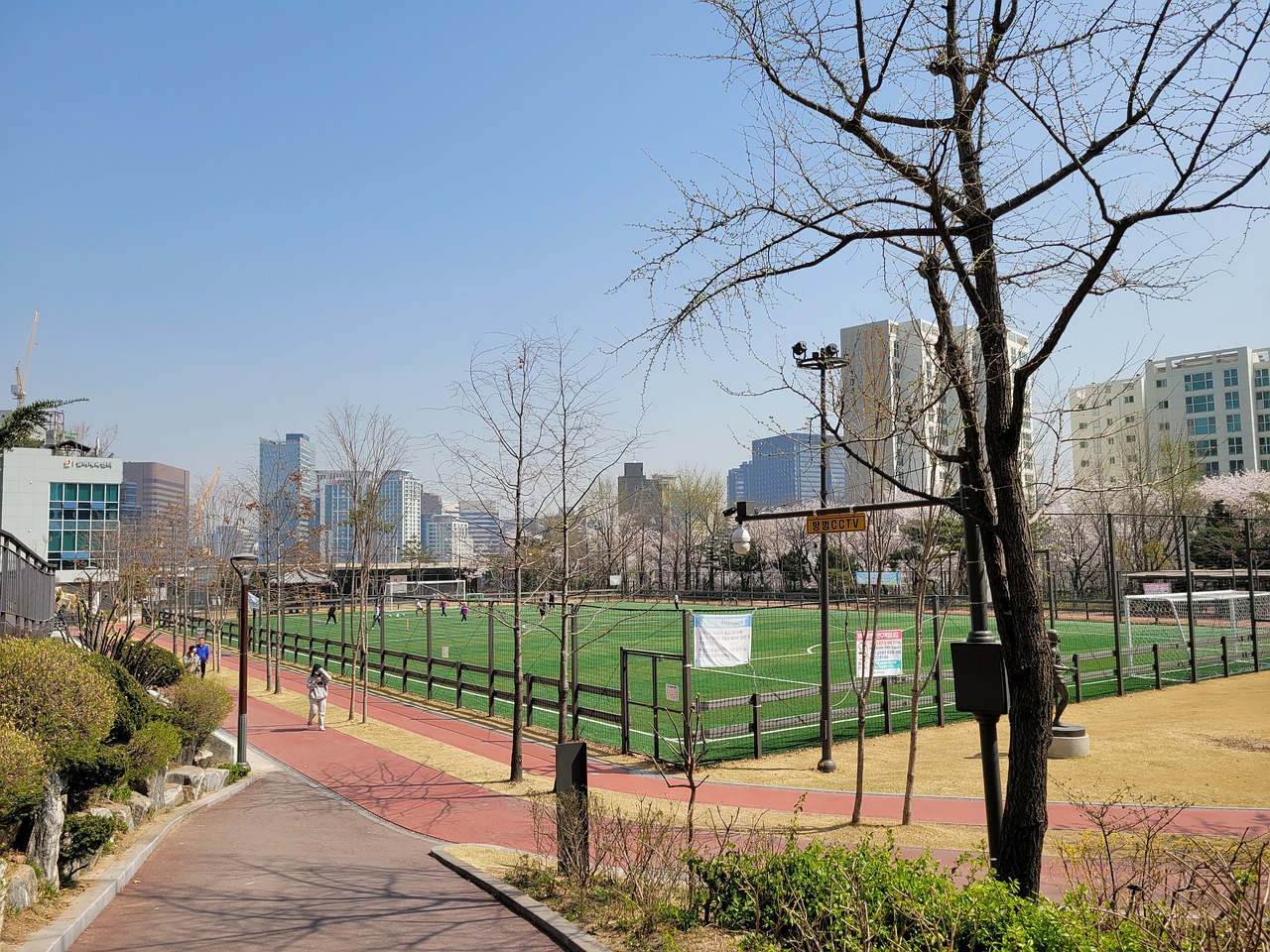 的表现也可 的表现也可